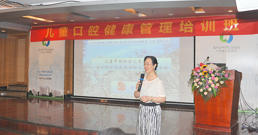 贺红.jpg